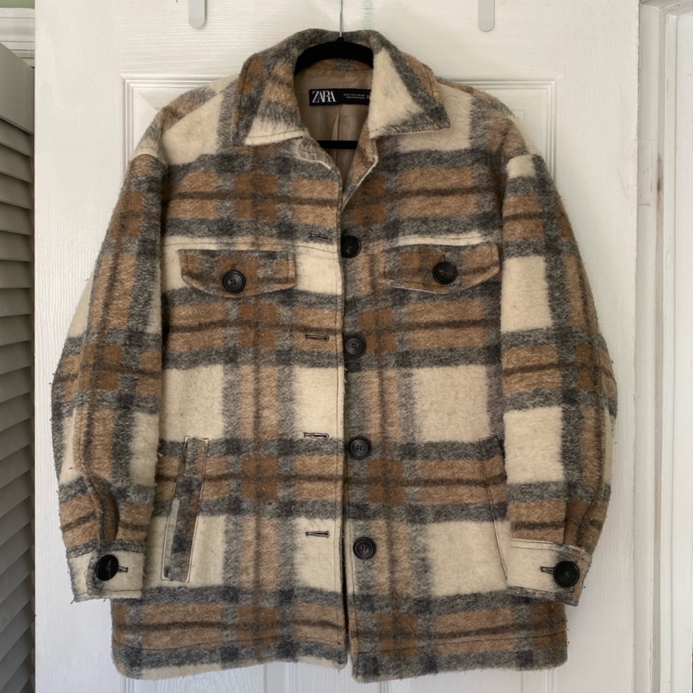 Perfectly neutral plaid jacket